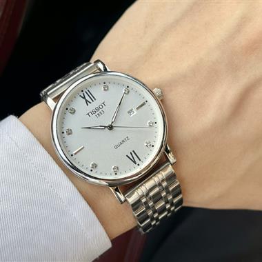 Tissot   2023新款時尚休閒手錶  