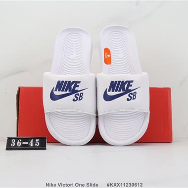 Nike Victori One Slide 夏季露趾運動拖鞋
