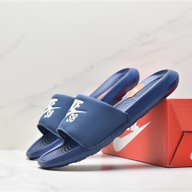 NIKE VICTORI ONE SLIDE 夏季潮款沙灘拖 