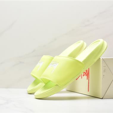 Nike W BENASSI STUSSY 