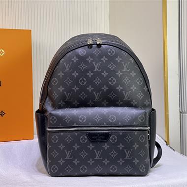 LOUIS VUITTON    2023新款男生時尚休閒包  尺寸：29*38*20CM