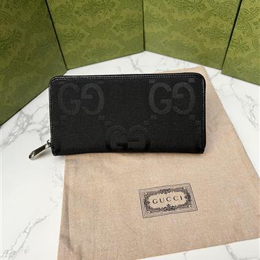 GUCCI   2023新款時尚休閒包 尺寸：19*10*3CM