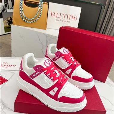 Valentino   2023新款休閒時尚男生鞋子