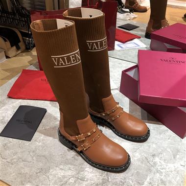 Valentino   2023新款女生休閒時尚鞋子