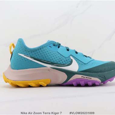 Nike Air Zoom Terra Kiger 7 登月減震跑步鞋