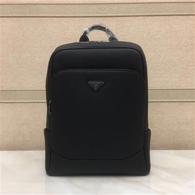 PRADA   2023新款女生時尚休閒包 尺寸:30-45-15CM
