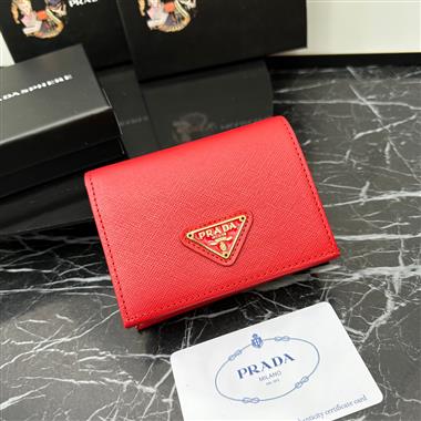 PRADA   2023新款時尚休閒包 尺寸：10*9*2CM