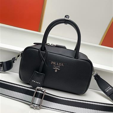 PRADA   2023新款女生時尚休閒包 尺寸:26-15-10CM