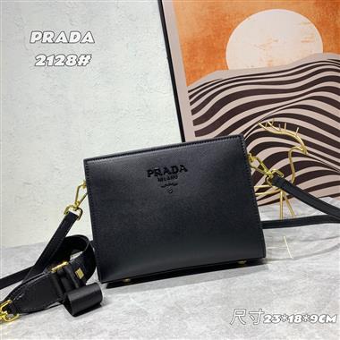 PRADA   2023新款女生時尚休閒包 尺寸:23*18*9CM