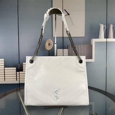 YSL  2023新款女生時尚休閒包 尺寸：32x26x10CM