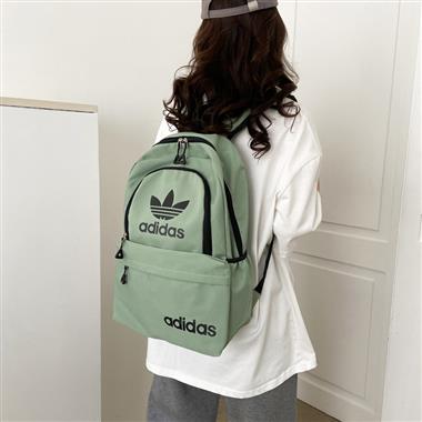 Adidas  2023新款時尚休閒包 尺寸：43*27*12CM