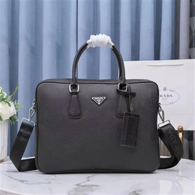 PRADA  2023新款男生時尚休閒包 尺寸:38*28*8CM