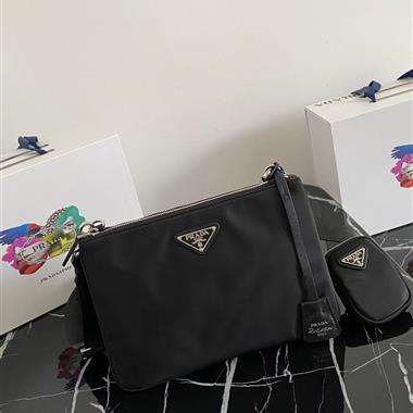 PRADA  2023新款男生時尚休閒包 尺寸:25*18*4CM