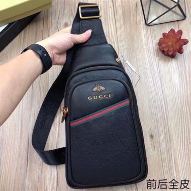 GUCCI   2023新款男生時尚休閒包 尺寸：28-18-7CM