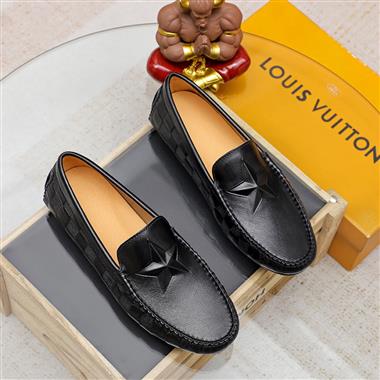 Louis Vuitton  2023新款男生休閒時尚鞋子
