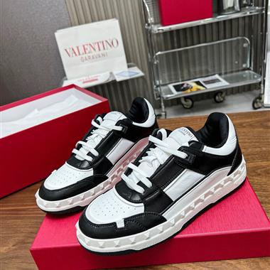 Valentino   2023新款男生休閒時尚鞋子