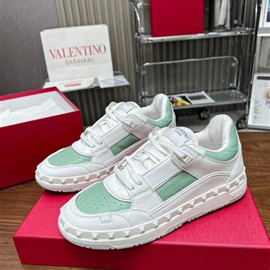 Valentino   2023新款男生休閒時尚鞋子