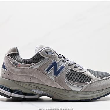 New Balance 2002R 