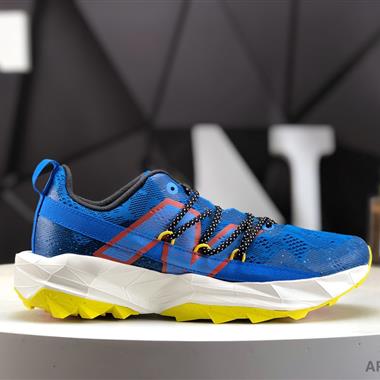 New Balance FuelCell SuperComp Trainer V2 輕量跑鞋