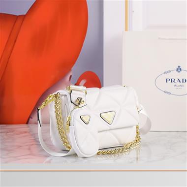 PRADA   2023新款女生時尚休閒包 尺寸:20*13*6CM