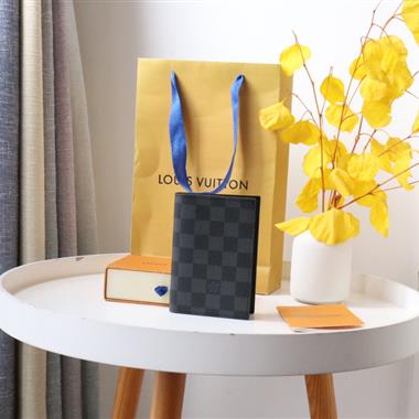 LOUIS VUITTON   2023新款時尚皮夾