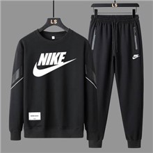 Nike 2023新款422357耐克圓領套-949_黑色