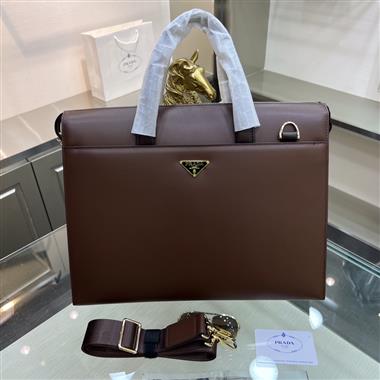 PRADA  2023新款男生時尚包包 尺寸:38-28-9CM