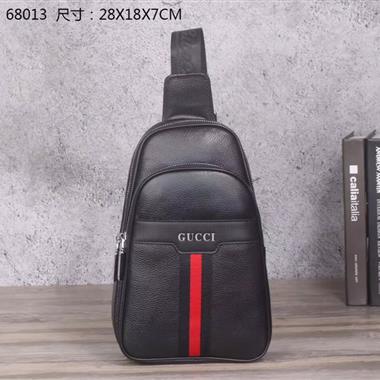 GUCCI  2023新款男生時尚包包 尺寸：28-18-7CM