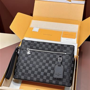 LOUIS VUITTON   2023新款男生時尚包包 尺寸：30*22*5CM