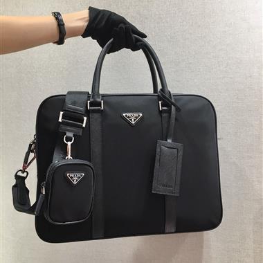 PRADA   2023新款男生時尚包包 尺寸:36*28*7CM
