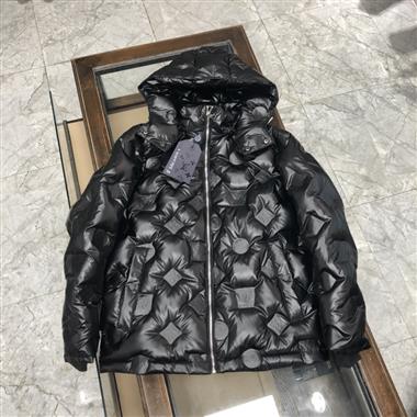 LouisVuitton   2023秋冬新款羽絨服外套 