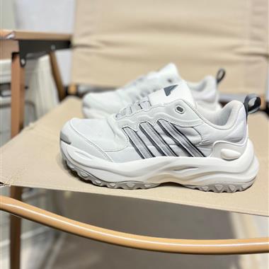 Adidas MAXX WAVY復古休閑運動跑步鞋
