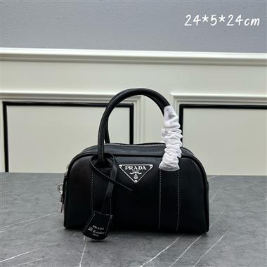 PRADA   2024新款女生時尚休閒包  尺寸:24*5*24CM
