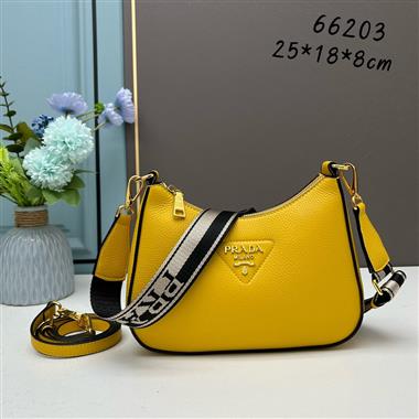 PRADA   2024新款女生時尚休閒包  尺寸:25-18-8CM