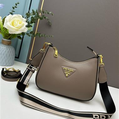 PRADA   2024新款女生時尚休閒包  尺寸:25-18-8CM