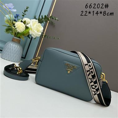 PRADA   2024新款女生時尚休閒包  尺寸:22*14*8CM