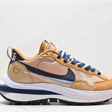 Sacai X Nike  regasus vaporrly SP