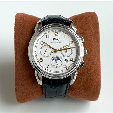 IWC  2024新款時尚休閒手錶  尺寸：42MM