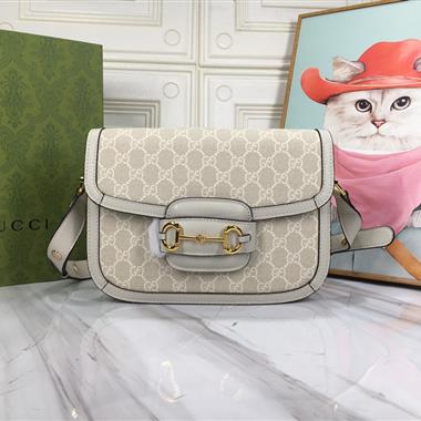 GUCCI  2024新款女生時尚休閒包 尺寸：25*18*8CM