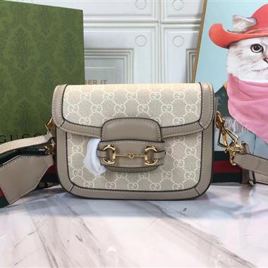 GUCCI  2024新款女生時尚休閒包 尺寸：20.5*14.5*5.5CM