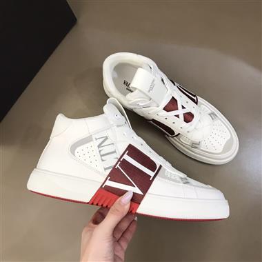 Valentino   2024新款男生休閒時尚鞋子