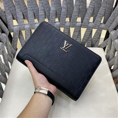 LOUIS VUITTON  2024新款男生時尚休閒包 尺寸：27.5-18.5-6CM