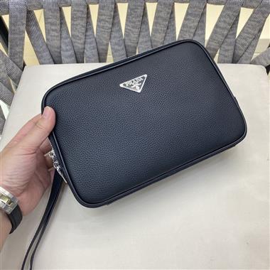 PRADA   2024新款男生時尚休閒包 尺寸:27-19-8CM