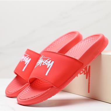 Nike W BENASSI STUSSY