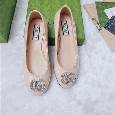 GUCCI   2024新款女生休閒時尚鞋子