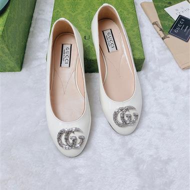 GUCCI   2024新款女生休閒時尚鞋子