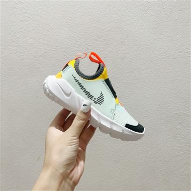 Nike 赤足一腳蹬兒童跑步鞋