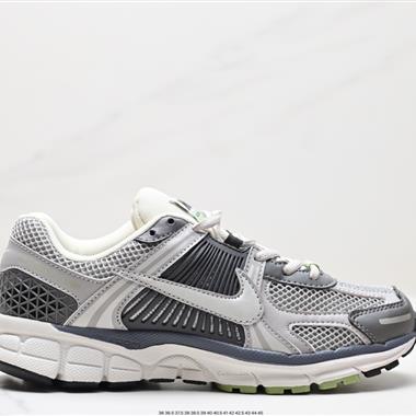 Nike Zoom Vomero 5 SP"Vast Grey/Sail"