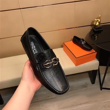 Ferragamo   2024新款男生休閒時尚鞋子