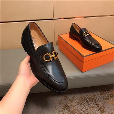 Ferragamo   2024新款男生休閒時尚鞋子